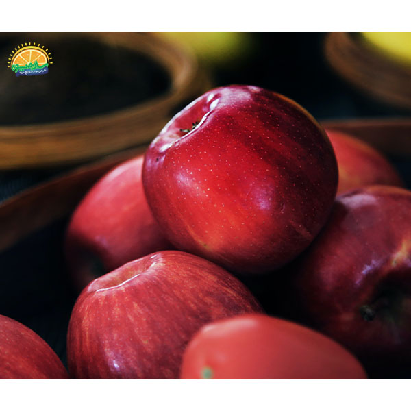 محبوب‌ ترین میوه‌ های دنیا: 4. سیب اسپارتان (Spartan apple)
