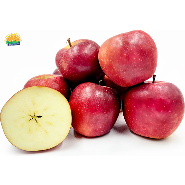محبوب‌ ترین میوه‌ های دنیا: 8. سیب ملکه یا کویین (Queen Apple)