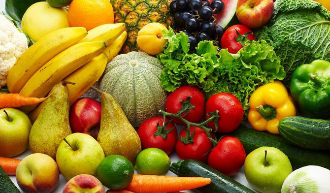 مصرف 10 نوع میوه و آب میوه که در درمان خارش پوست معجزه می‌کنند!
