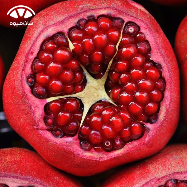 بهترین میوه برای سلامت پوست: 15. انار