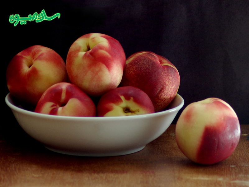 چشمهایی سالمتر با مصرف شلیل رفعتی