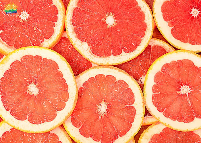 گریپ فروت صورتی