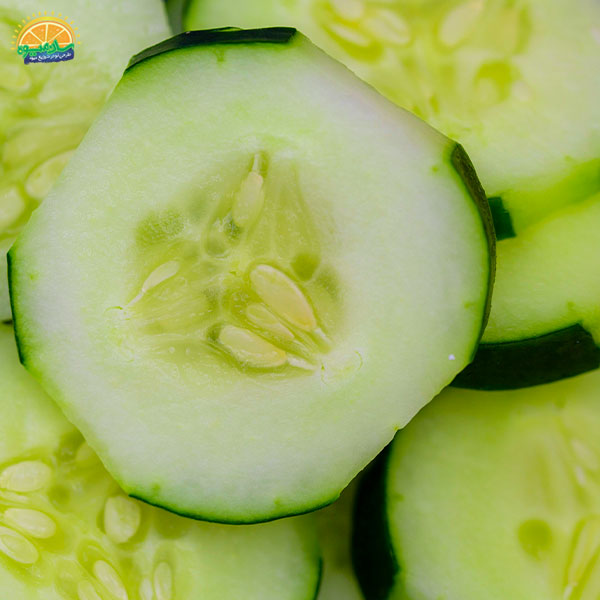 مبارزه با سرطان با مصرف خیار سالادی