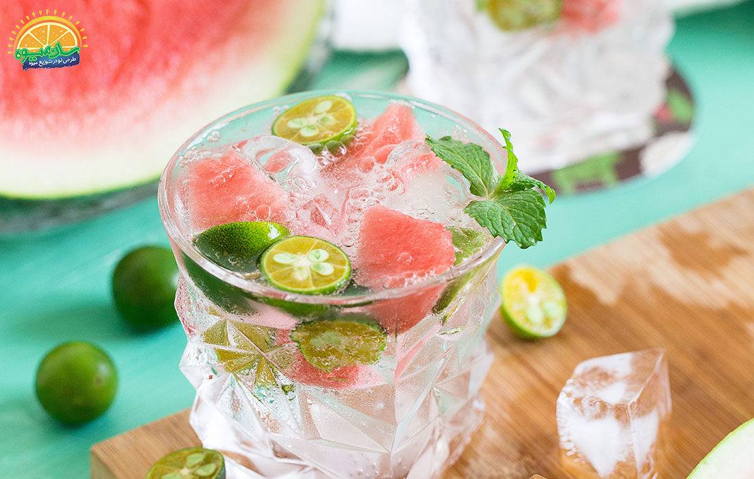 اسموتی هندوانه یک نوشیدنی جذاب برای تامین آب بدن و جذب قند در تابستان