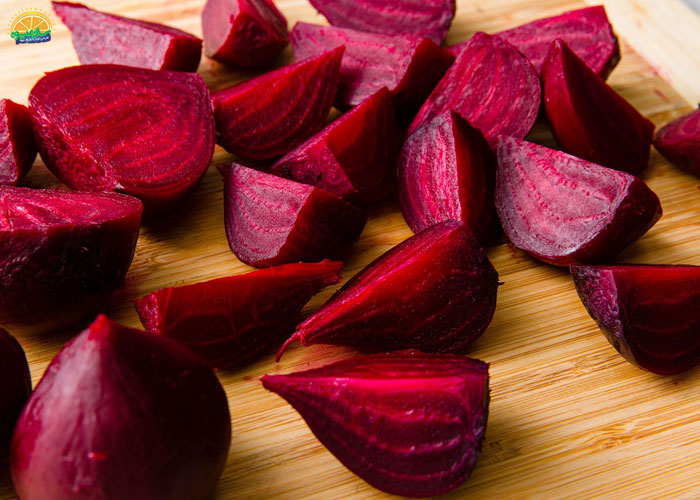 ویتامین‌ها و مواد معدنی چغندر لبو